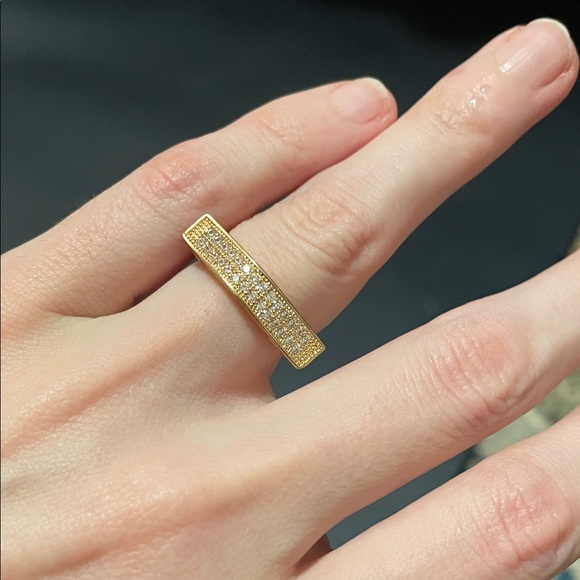 🖤5/$25 Elegant Gold and Silver Women's Ring - Picture 4 of 8